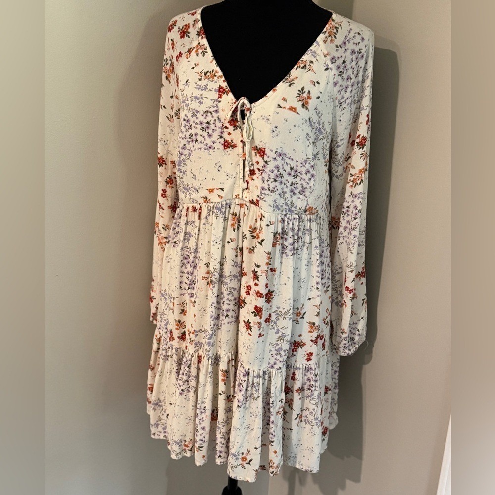 American Eagle Floral Tiered Mini Dress‎ V Neck Tie Long Sleeve Womens M